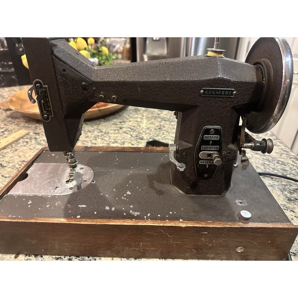 Antique Kenmore Rotary Sewing Machine Model 117 205 With Light And Pedal